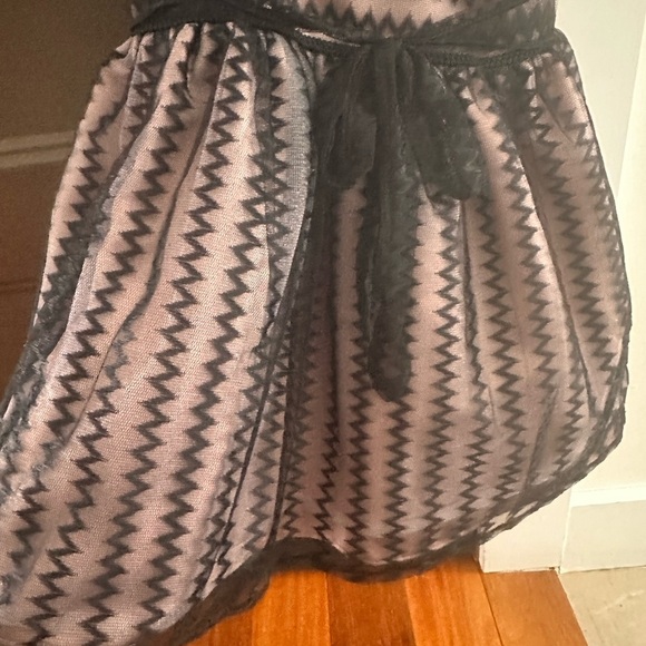 Pink and Black Zigzag Formal Kids Dress - Picture 3 of 8